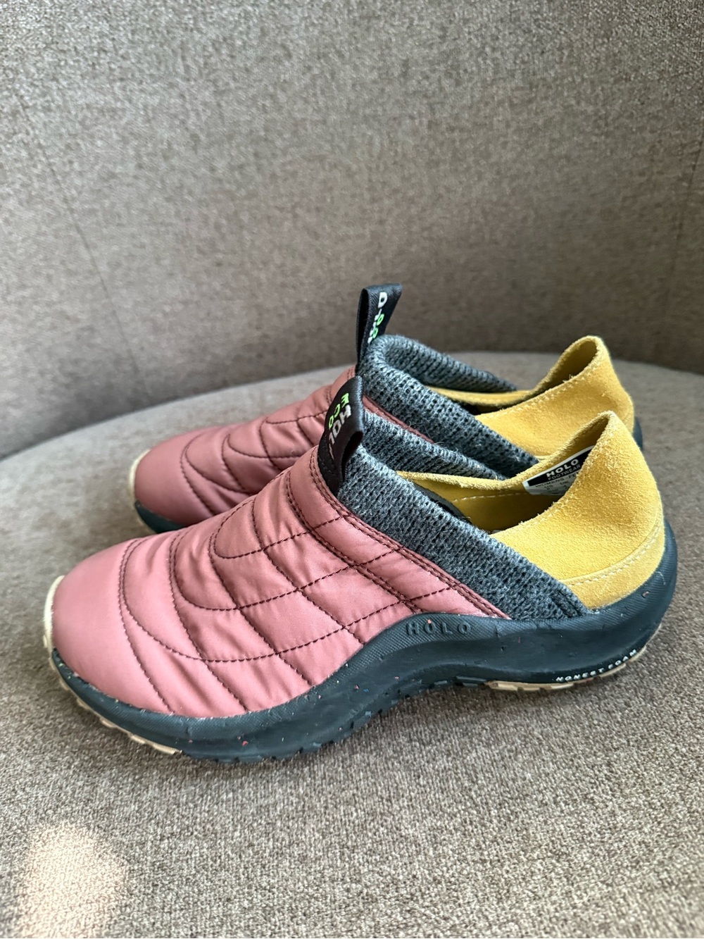 Molo Quilted Slip-On Slipper in Dusty Rose with Mustard Heel